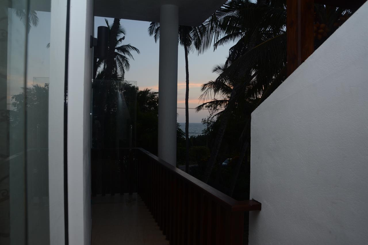 Sea View Tourist Inn タンガラ エクステリア 写真