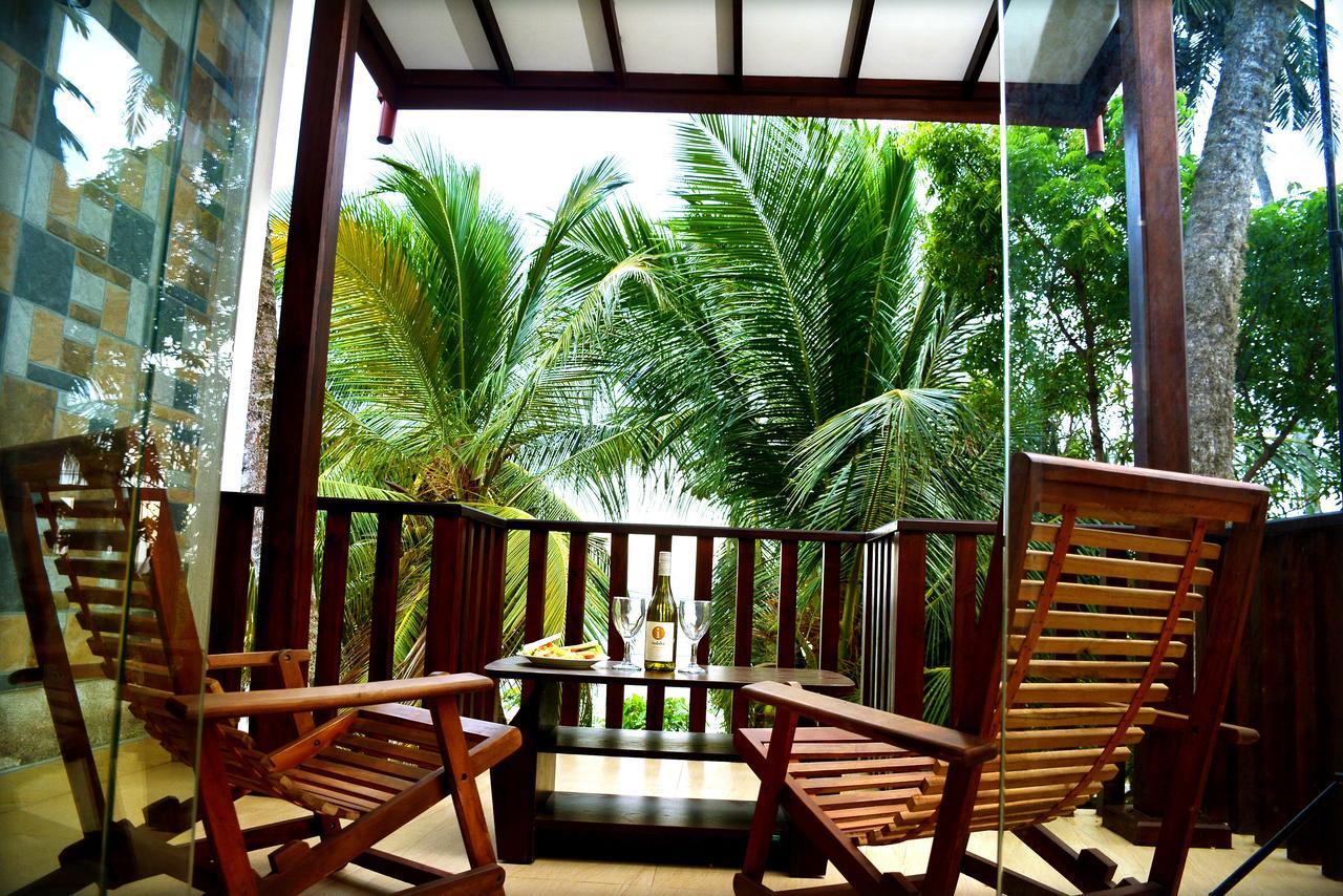 Sea View Tourist Inn タンガラ エクステリア 写真